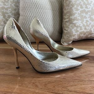 Guess heels shiny gold 7 1/2